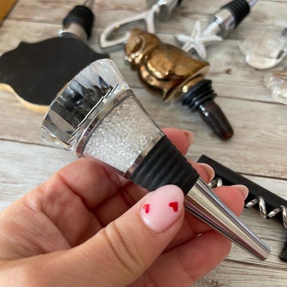Wine Stopper Set - Picture 2 of 6